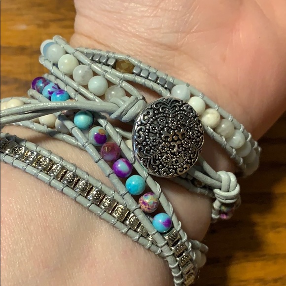 🤩Sale- Gorgeous Handcrafted Wrap Bracelet - Picture 4 of 8